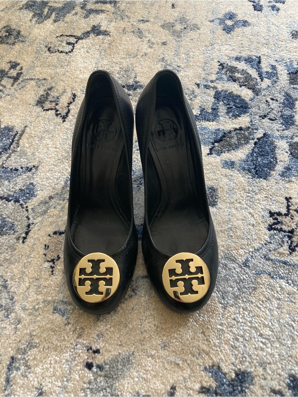 Tory Burch Black Leather Heels with Gold Logo Medallion